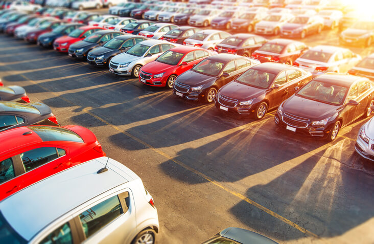 Should I Buy a New or Used Car? article header